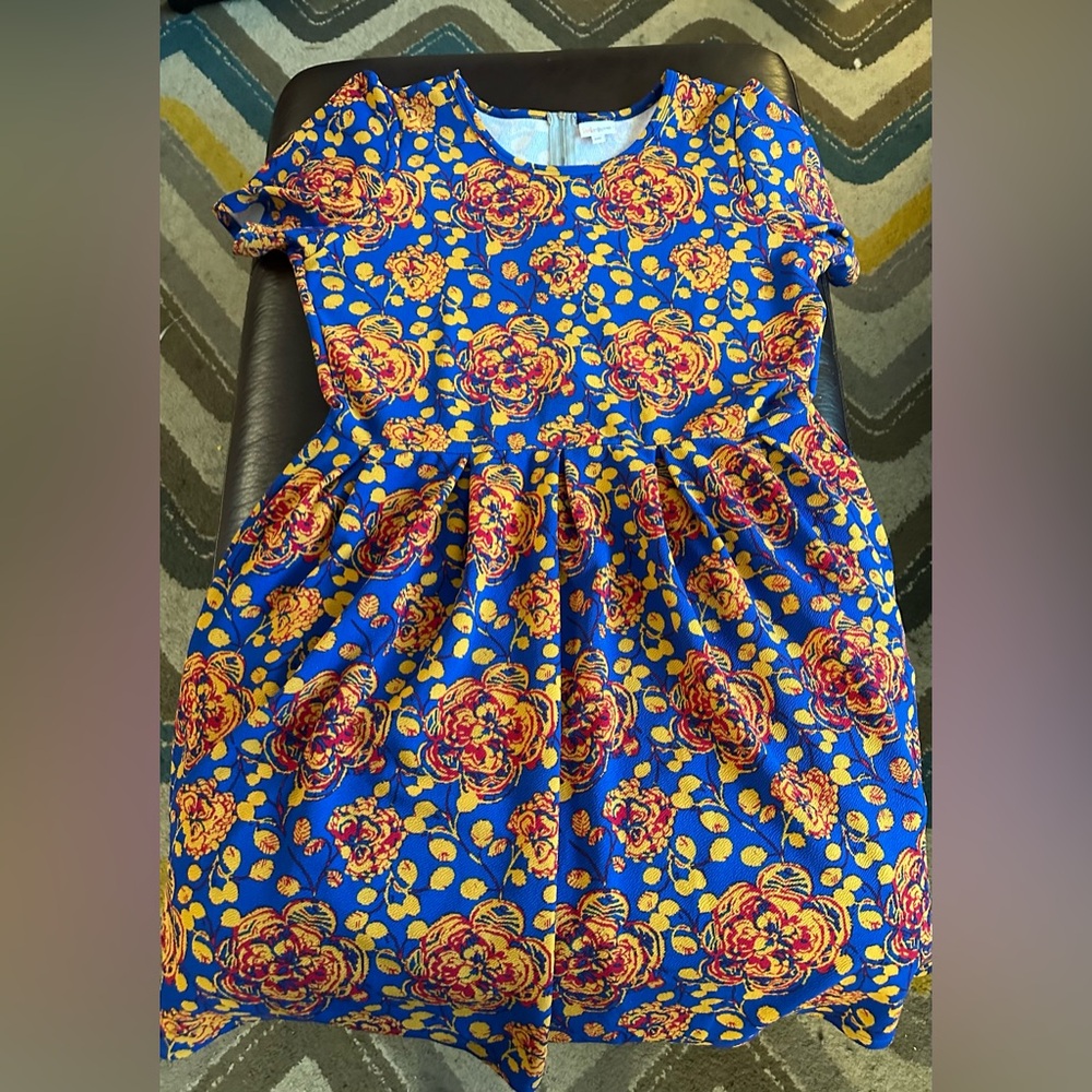 Floral Amelia from Lularoe 3XL (Runs small)